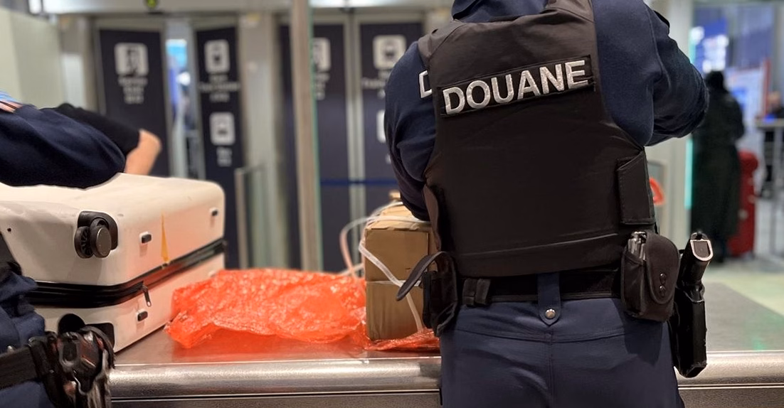 Aperçu — Taille bagage Air France : sac personnel, poussettes et cas des enfants